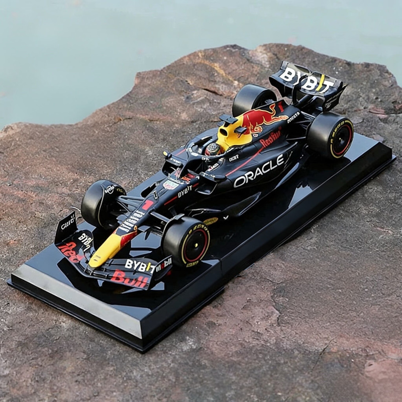 Model Kit Formula 1 - 1:24 2023 챔피언 레드불 RB19 1