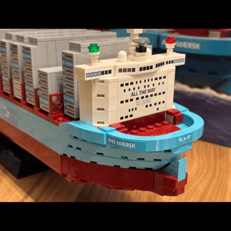 새로운 2026년형 이중 연료 컨테이너 선박 브릭 퍼즐 - Model Kit Lego 리뷰 및 가격